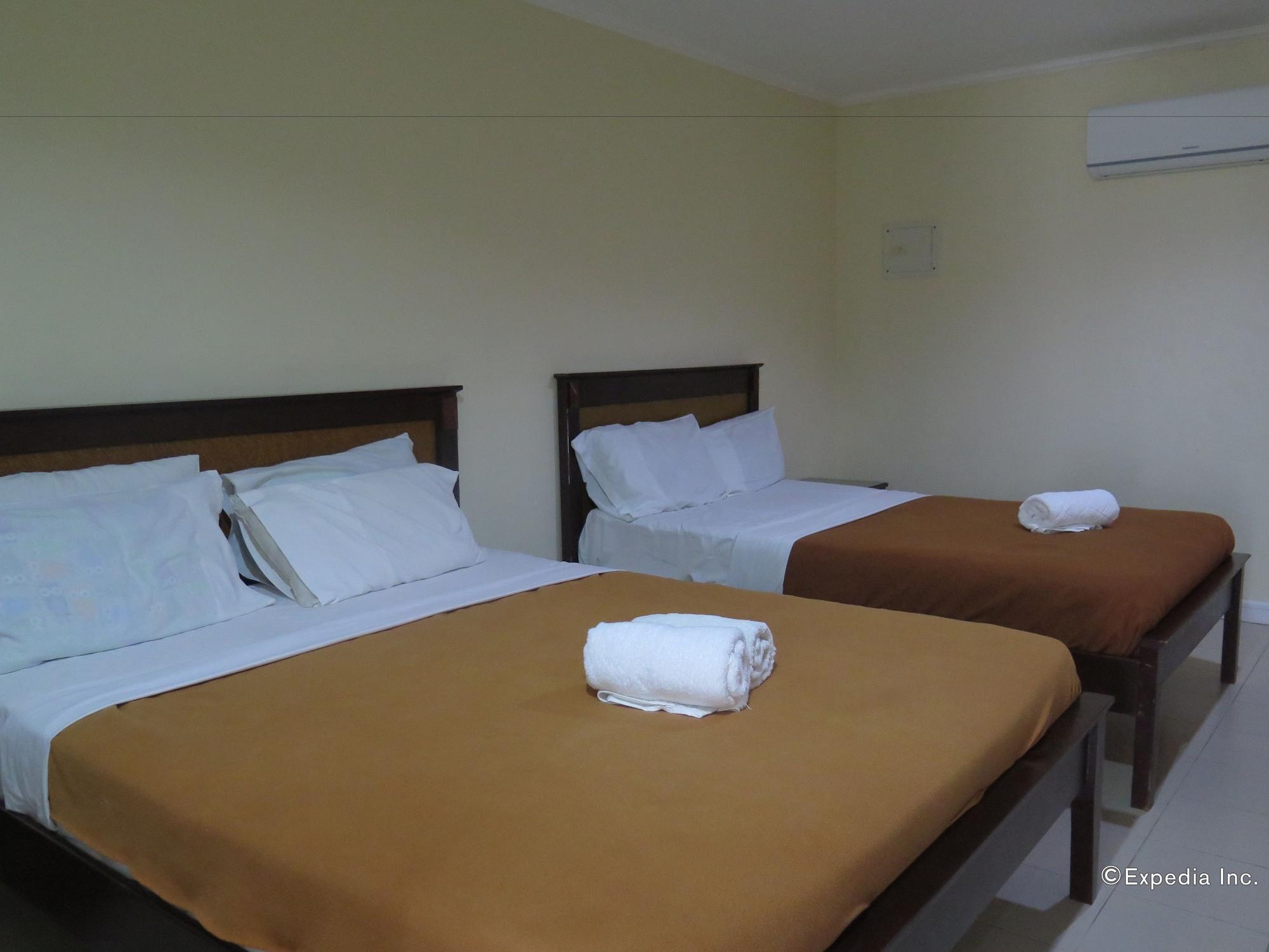 Villa Del Pueblo Inn بنغلاو المظهر الخارجي الصورة