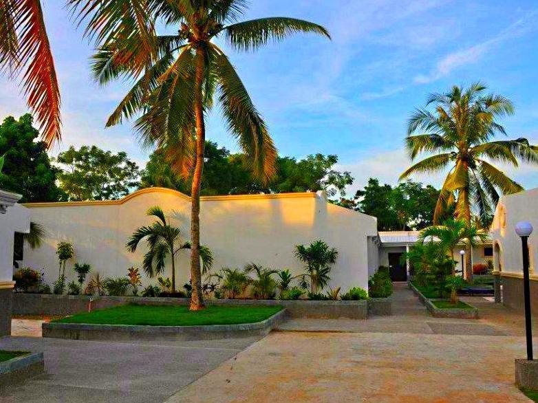 Villa Del Pueblo Inn بنغلاو المظهر الخارجي الصورة